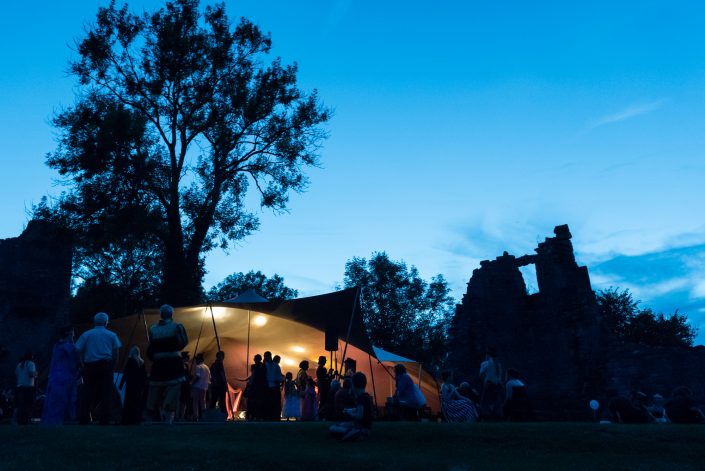 fantasy fairytale wedding ardennen ruine middeleeuws