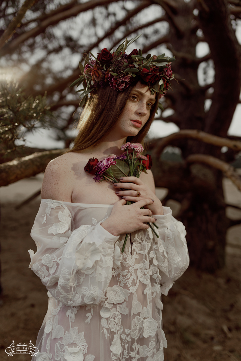 trouwfotograaf bruidsfoto bridal bloemenkroon flower crown