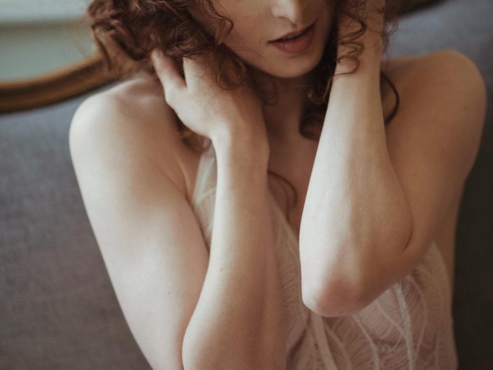 bridal boudoir shoot vrouwelijke fotograaf lingerieshoot