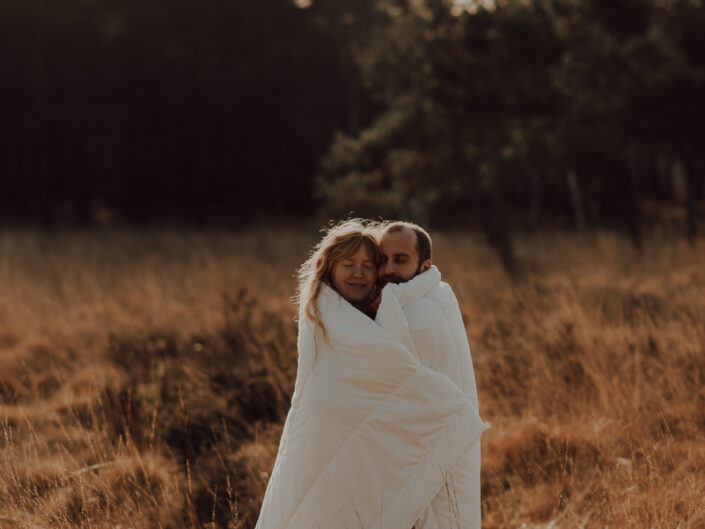 fotograaf fotoshoot natuur bed koppel