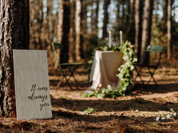 trouwfotograaf elopement intiem huwelijk ceremonie natuur etentje