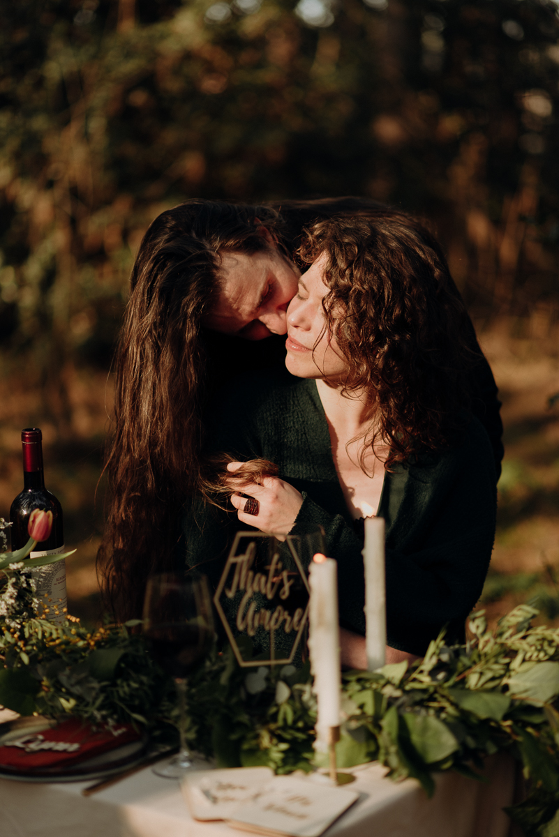 trouwfotograaf elopement intiem huwelijk ceremonie natuur etentje